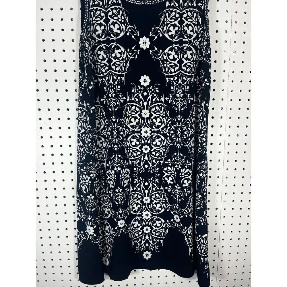 Max Studio Dress - Picture 3 of 7